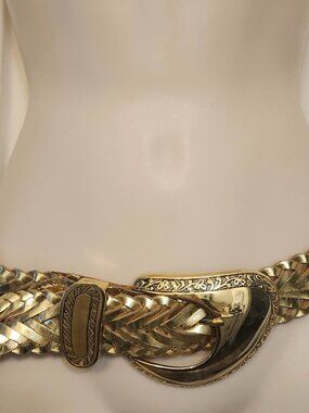 Vintage Captiva 80'S Gold Metallic Braided  Leather Belt Lg Buckle Sz M